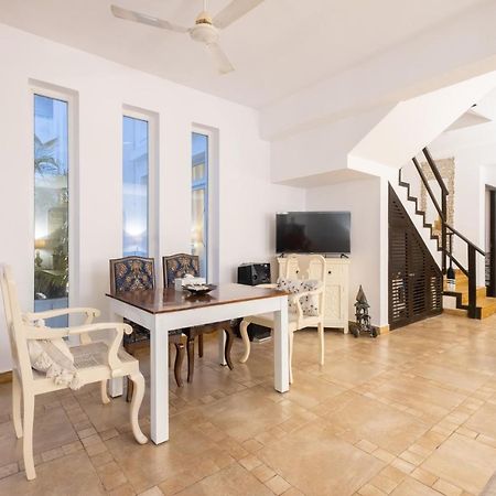 Snowdrop- Exquisite 3Bhk Villa With Pool- Candolim By Staymonkey Calangute Εξωτερικό φωτογραφία